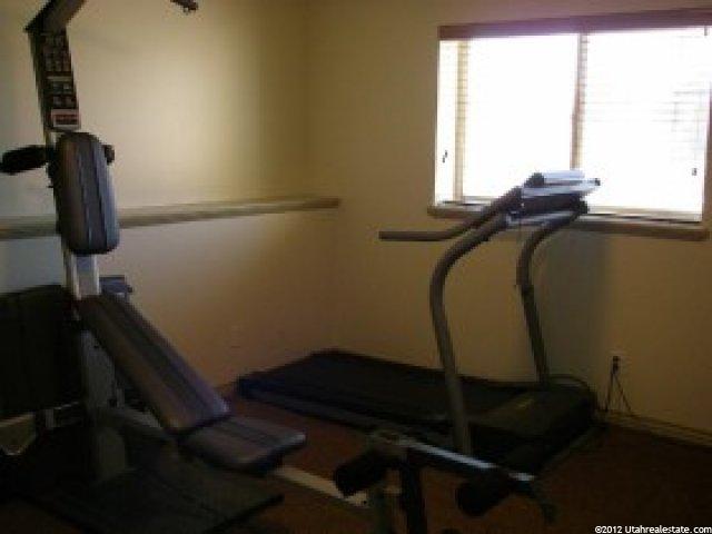 2446 W 3425 N, Farr West, UT 84404 — photo 8