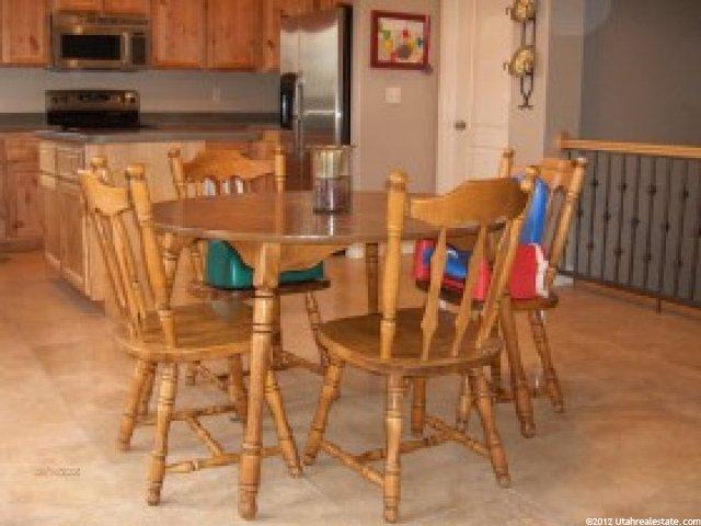 21 N 3100 W, Layton, UT 84041 — photo 4