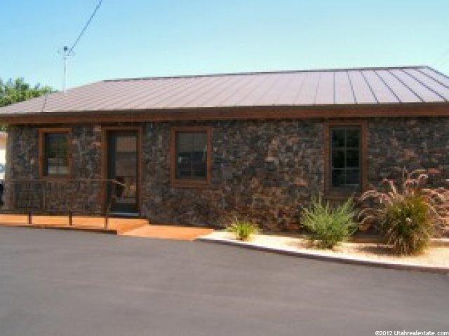 694 S Main St, St. George, UT 84770 — photo 9