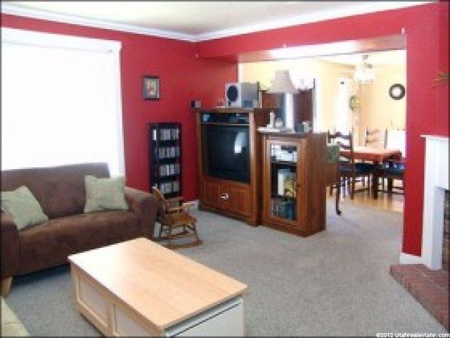 537 Cobblestone Dr, Midvale, UT 84047 — photo 2