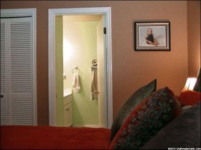537 Cobblestone Dr, Midvale, UT 84047 — photo 7