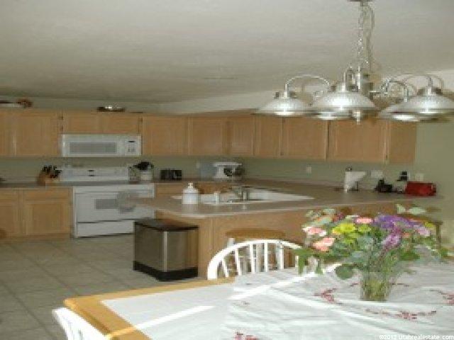 453 W 200 N #2, Bountiful, UT 84010 — photo 6