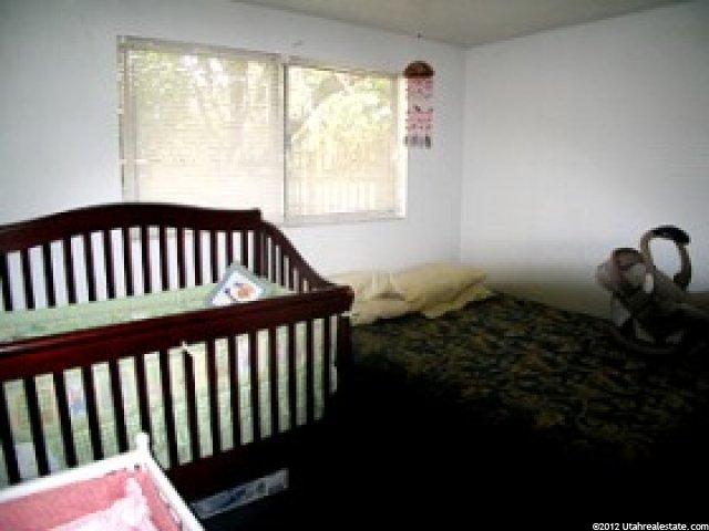 196 W 1550 N, Sunset, UT 84015 — photo 11