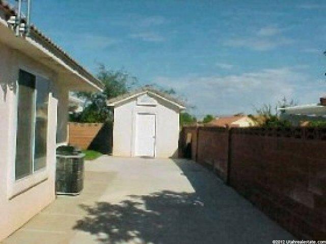 604 N 2330 E, St. George, UT 84790 — photo 7