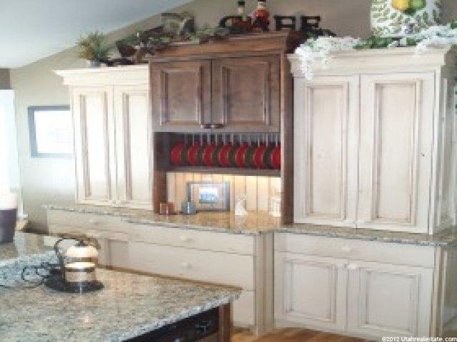 571 E Sunset Ln, Providence, UT 84332 — photo 4