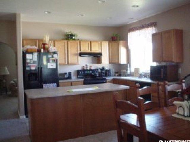 1178 N 2425 W, Layton, UT 84041 — photo 4