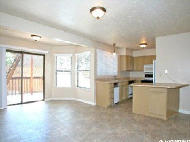 9817 S 2240 E, Sandy, UT 84092 — photo 3