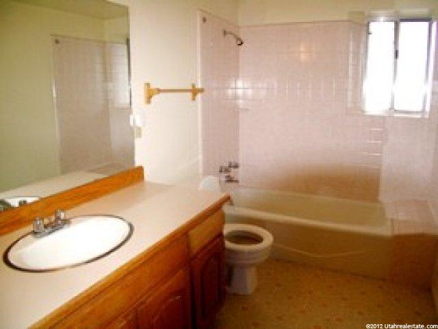 3859 W 4650 S, Roy, UT 84067 — photo 7