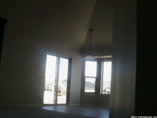 1347 N 2400 W, Clinton, UT 84015 — photo 3