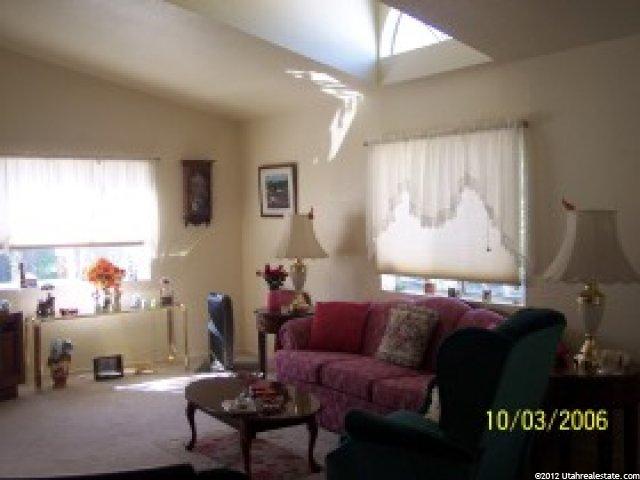 11271 S Jordan View Dr E, Sandy, UT 84070 — photo 2