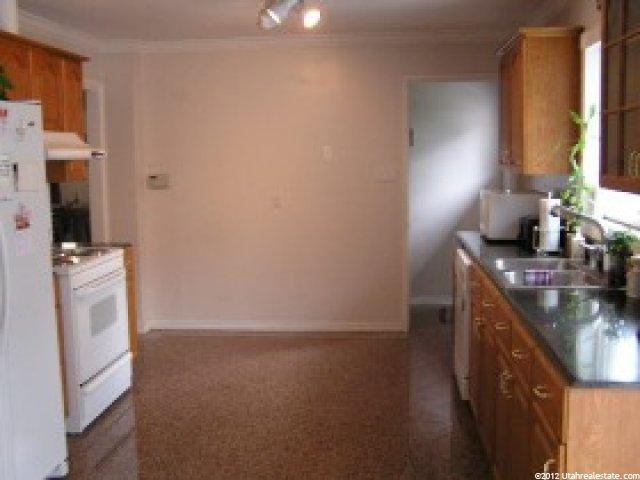 266 E 6790 S, Midvale, UT 84047 — photo 6
