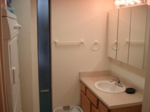 576 E Vine St, Murray, UT 84107 — photo 7