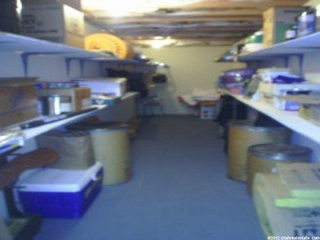 1483 N 1375 W, Clinton, UT 84015 — photo 9
