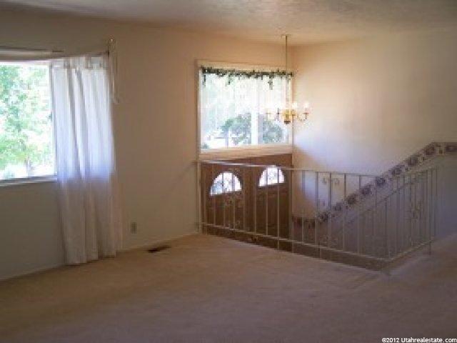 2530 Quail Run Dr, Sandy, UT 84093 — photo 3