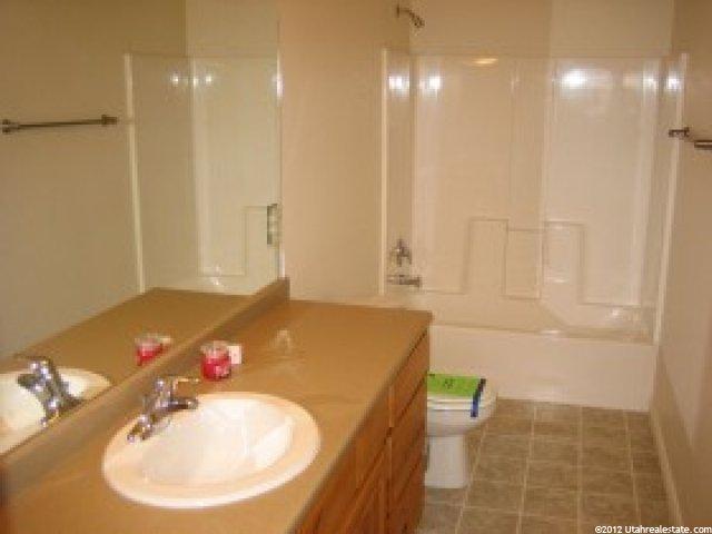 1811 N Clark St, Layton, UT 84041 — photo 5