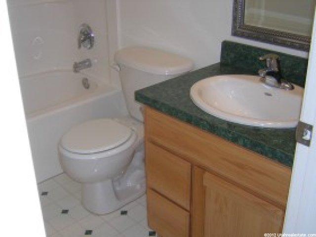 669 W 225 N, Hyrum, UT 84319 — photo 10