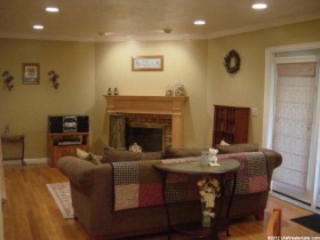 1763 N 400 W, Centerville, UT 84014 — photo 4
