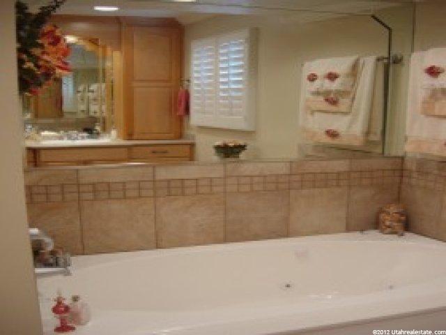 1763 N 400 W, Centerville, UT 84014 — photo 7