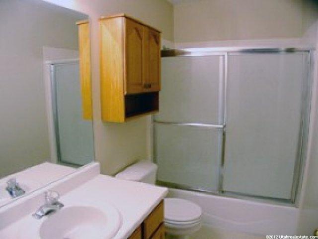 5541 S 3200 W, Roy, UT 84067 — photo 9