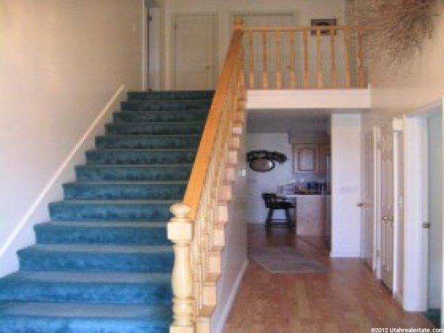 1016 N 525 W, Clinton, UT 84015 — photo 2