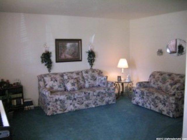1016 N 525 W, Clinton, UT 84015 — photo 3