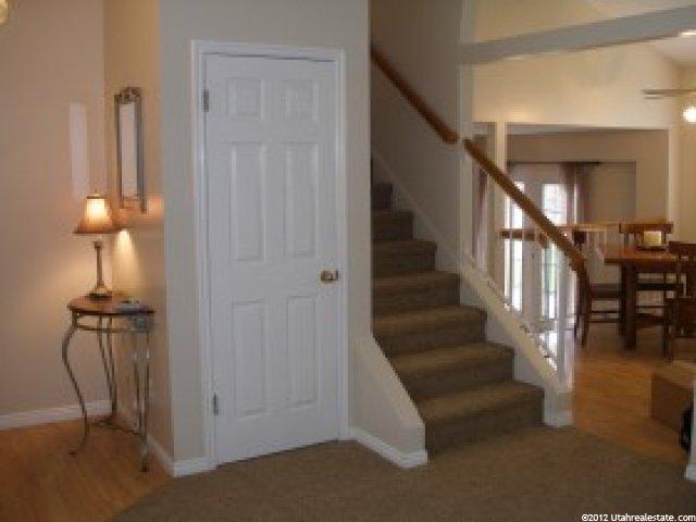 781 S 825 E, Layton, UT 84041 — photo 4