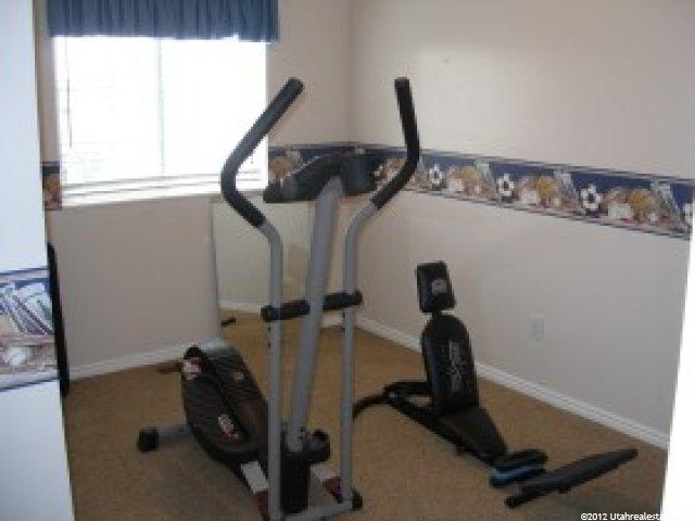781 S 825 E, Layton, UT 84041 — photo 9