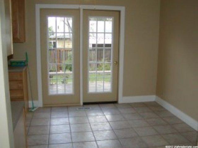 8236 S Mulberry Way, Sandy, UT 84093 — photo 3