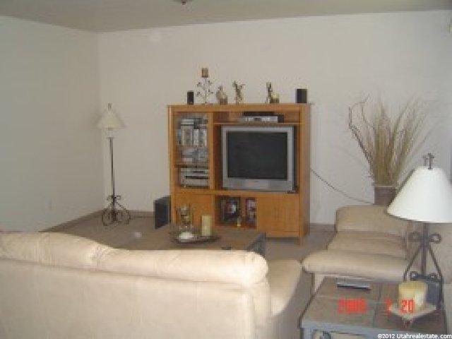 3098 W 4425 S, Roy, UT 84067 — photo 5
