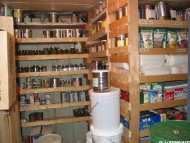 1232 Thrushwood Dr, Logan, UT 84321 — photo 5