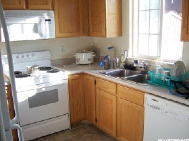 888 E Hamlet Cir N, Midway, UT 84049 — photo 2