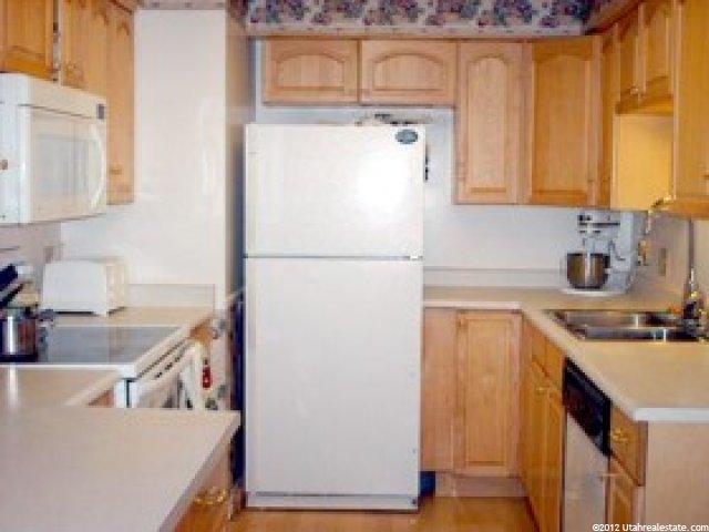707 W 1950 S, Woods Cross, UT 84087 — photo 2