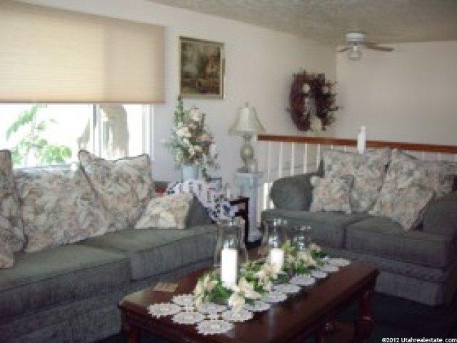 3735 River Valley Dr, Riverdale, UT 84405 — photo 2