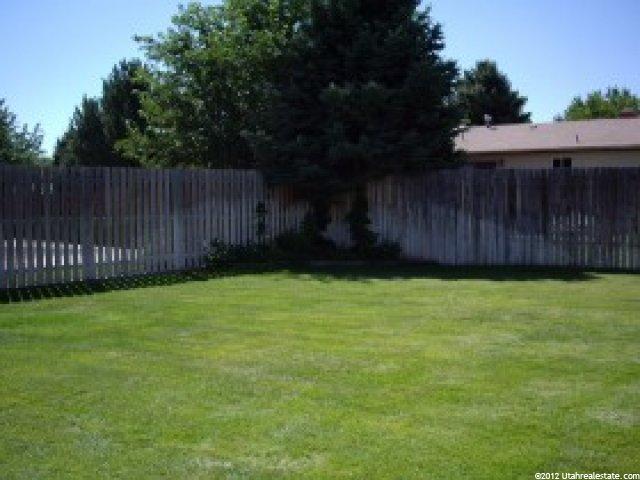 3735 River Valley Dr, Riverdale, UT 84405 — photo 4