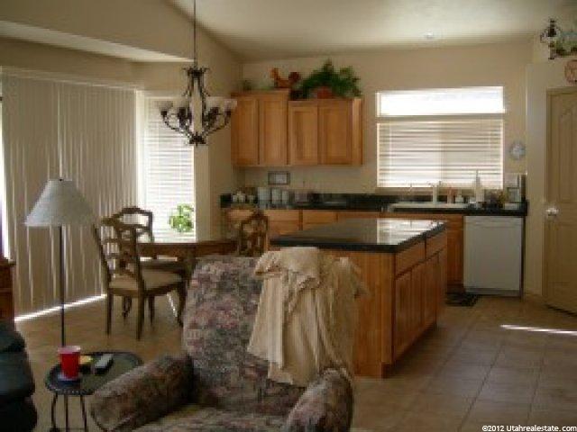 248 E Gold Leaf Cir, Draper, UT 84020 — photo 2