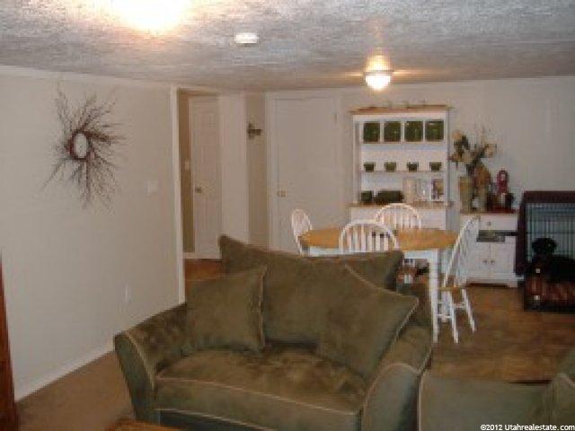 5946 S 2625 W, Roy, UT 84067 — photo 10