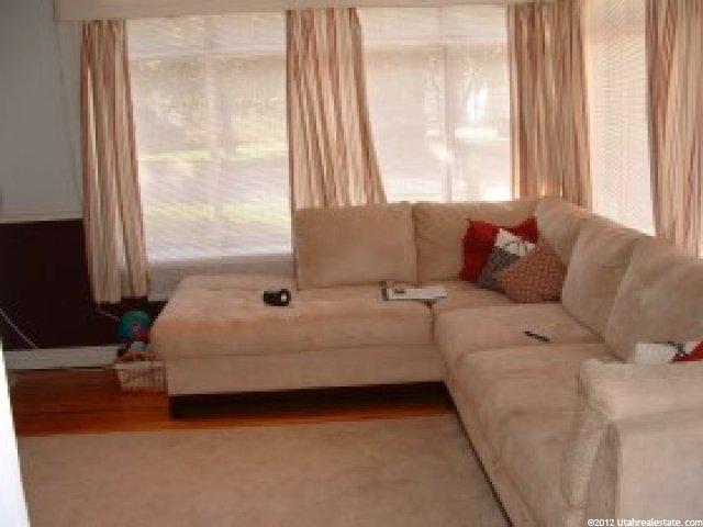 846 La Verde St, Layton, UT 84041 — photo 2