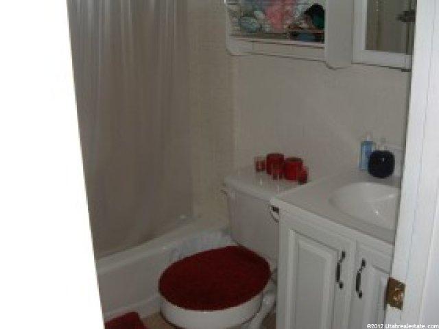 846 La Verde St, Layton, UT 84041 — photo 4