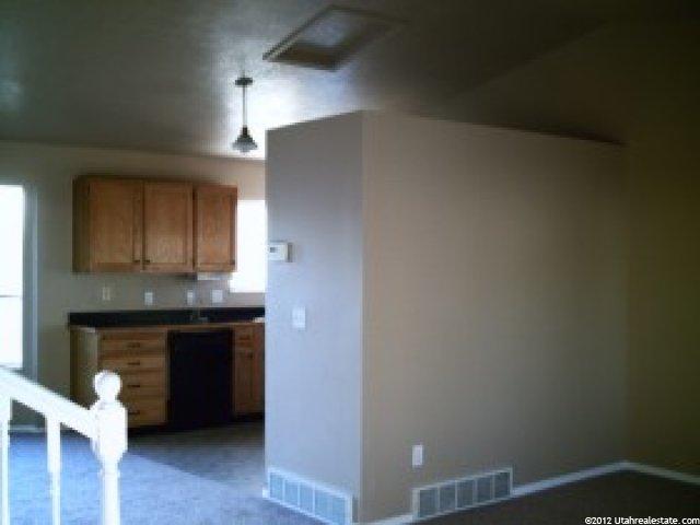 9362 Basin St, Sandy, UT 84070 — photo 2