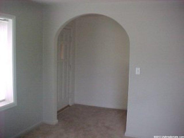 404 E 700 S, River Heights, UT 84321 — photo 2