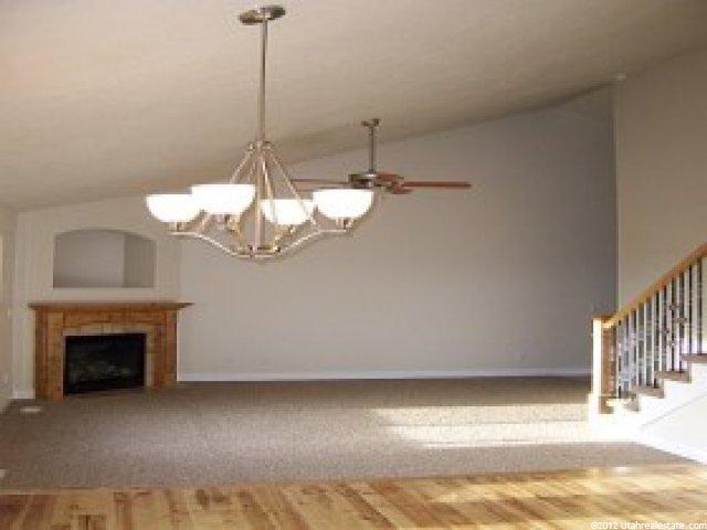 377 N 1050 E, Layton, UT 84040 — photo 4