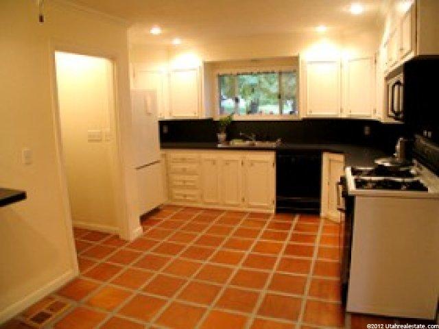 1446 Darling St, Ogden, UT 84403 — photo 2