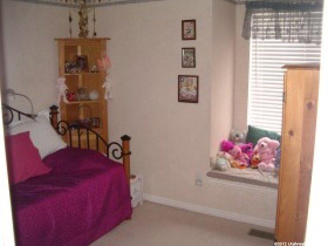 952 E 325 S, Layton, UT 84041 — photo 11