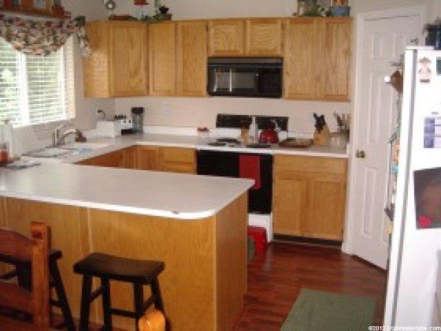 952 E 325 S, Layton, UT 84041 — photo 3