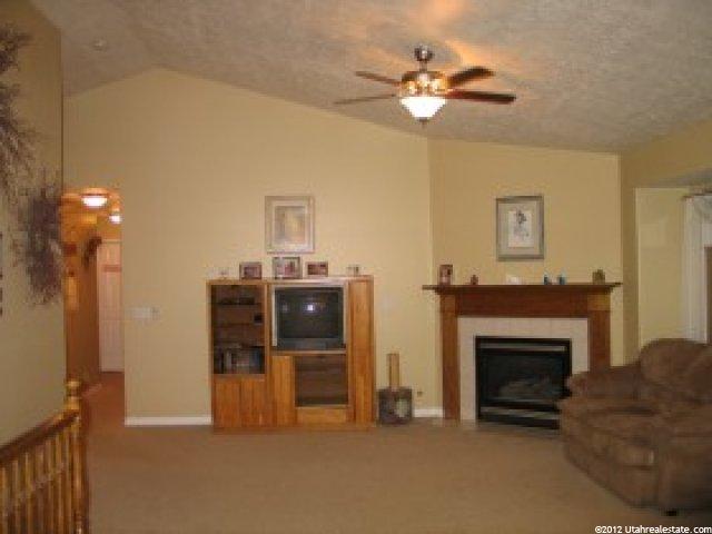 125 E 600 S, Kaysville, UT 84037 — photo 3