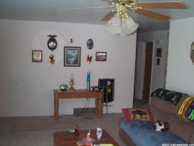 788 W 2400 N, Clinton, UT 84015 — photo 5