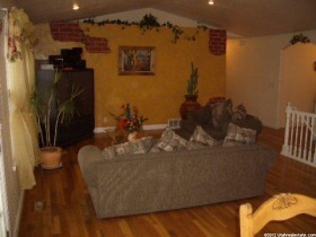 1193 N 2220 W, Clinton, UT 84015 — photo 3
