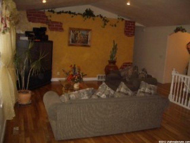 1193 N 2220 W, Clinton, UT 84015 — photo 10
