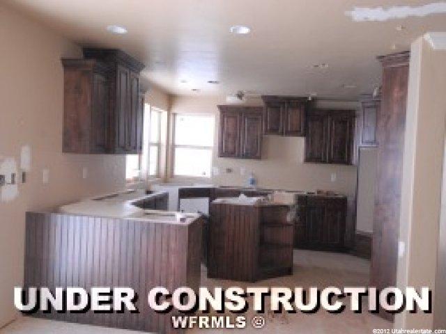 3883 Highland Ct, Bountiful, UT 84010 — photo 4