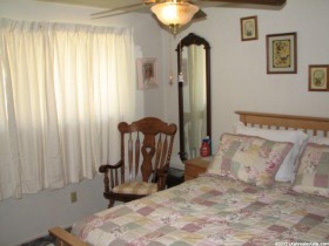 908 W 4400 S, Riverdale, UT 84405 — photo 5